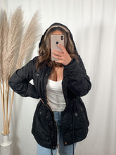 Load image into Gallery viewer, Felt a Breeze Jacket (Plus Size) - Black

