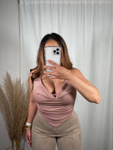 Load image into Gallery viewer, Cristy Top - Mauve

