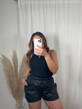 Load image into Gallery viewer, Sofia Shorts - Light Brown
