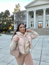 Load image into Gallery viewer, Sherry Puffer Vest - Ivory
